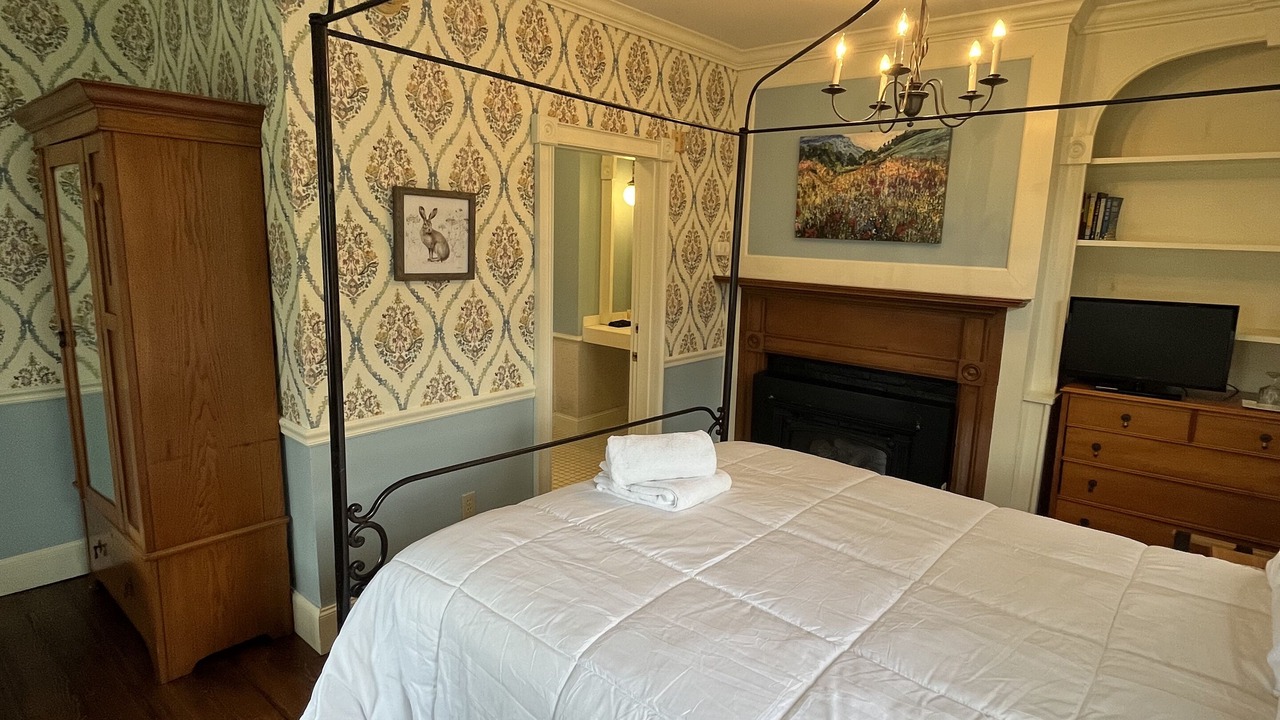 Photo of Bedroom in Chester Depot