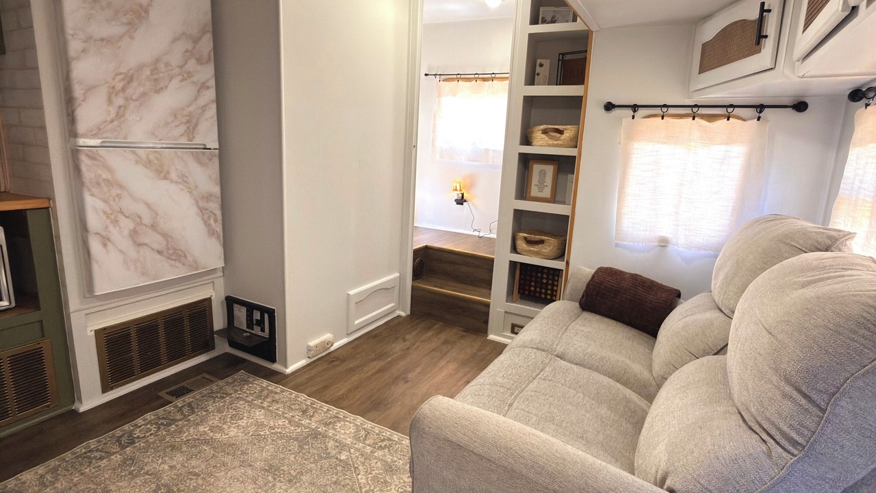 Photo of Livingroom in Pendleton