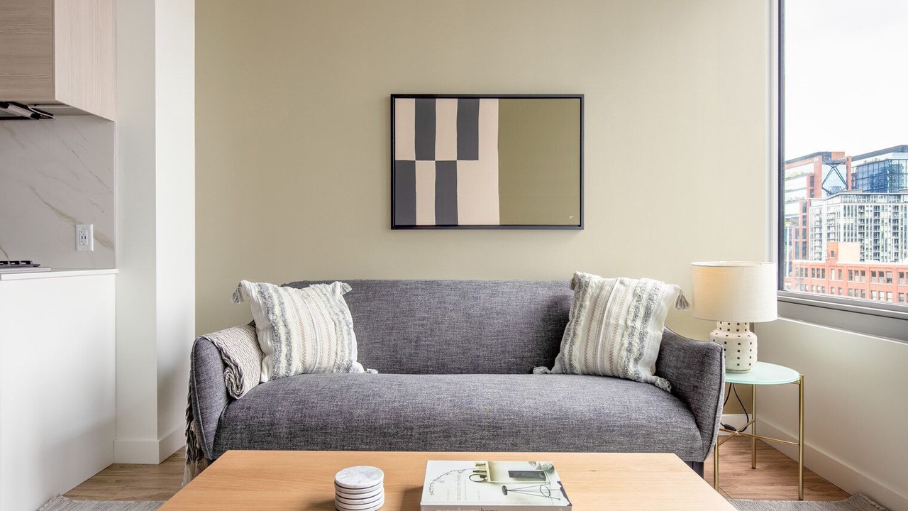 Photo of Livingroom in West Loop Gate