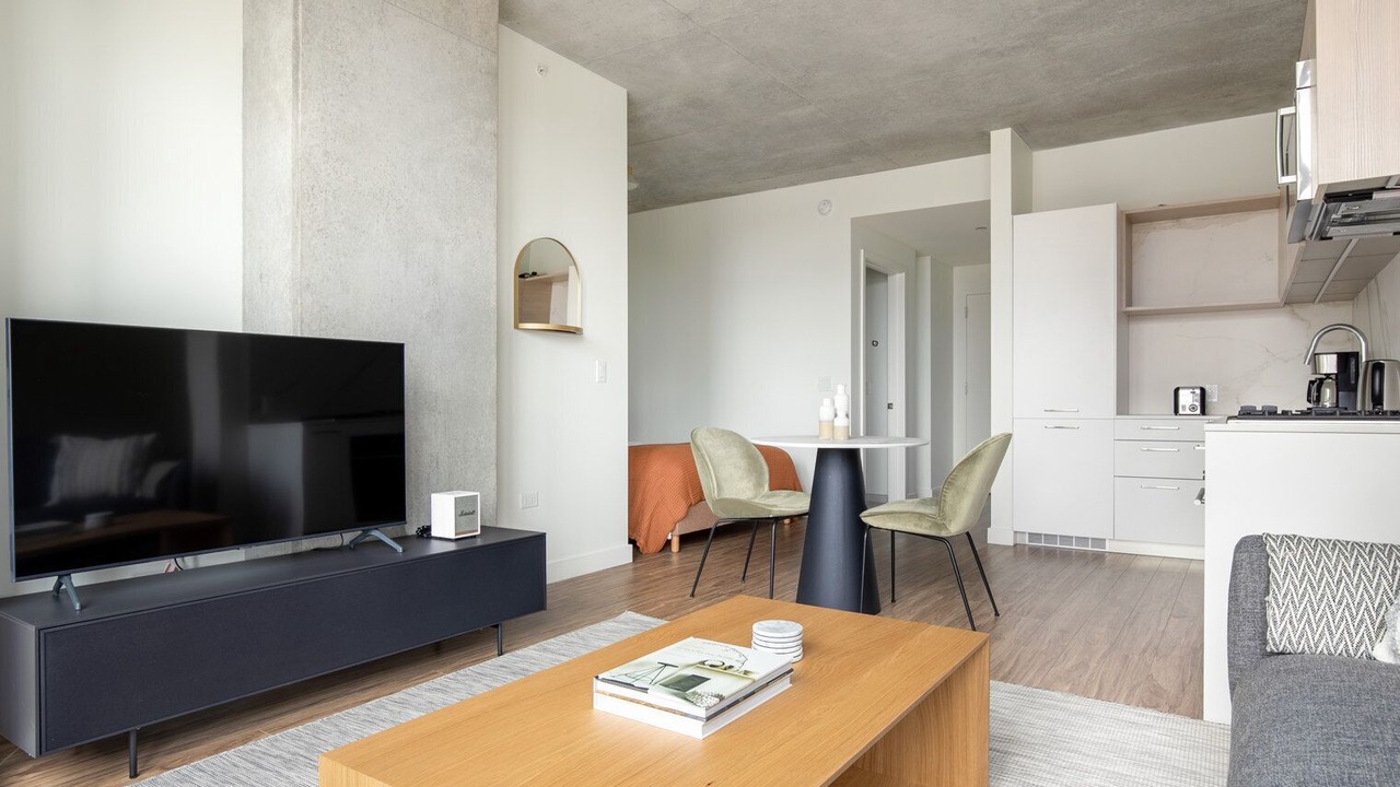 Photo of Livingroom in West Loop Gate