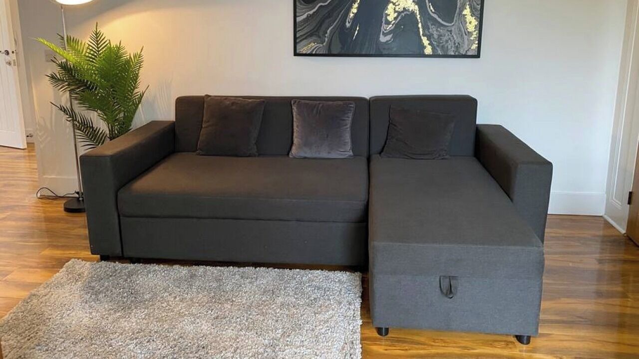 Photo of Livingroom in Bedford