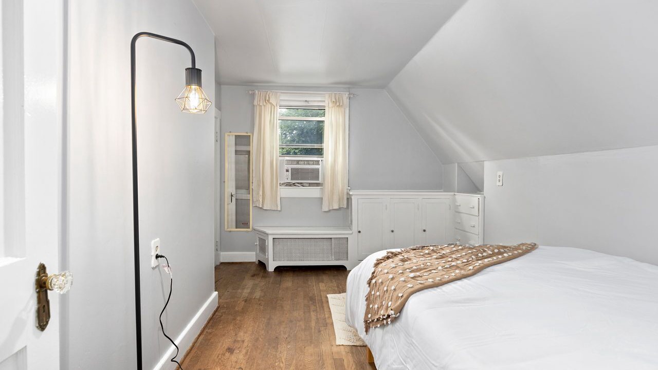Photo of Bedroom in Waynesboro