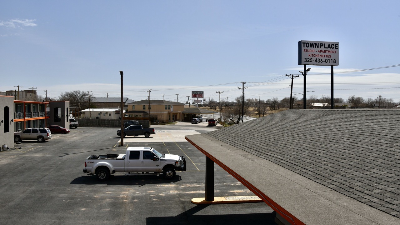 Photo of Outdoor in Ira