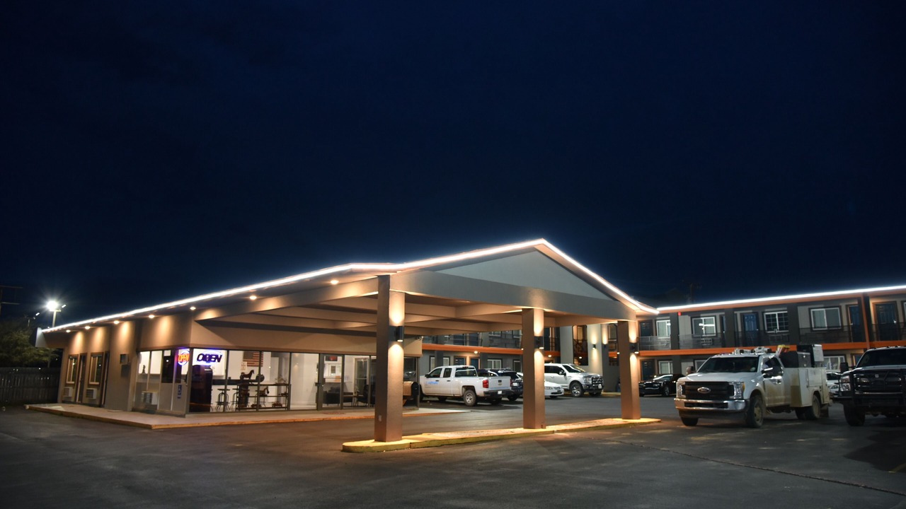 Photo of Outdoor in Ira