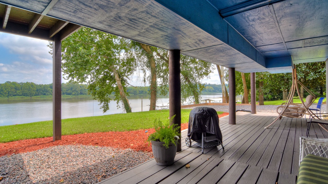 Photo of Patio Balcony in Industrial