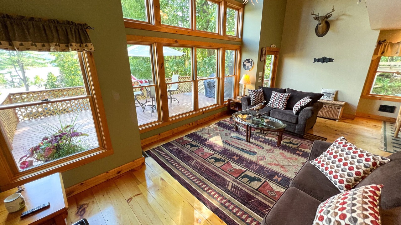 Photo of Livingroom in Bolton Landing