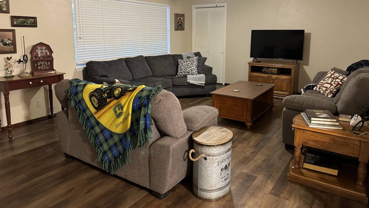 Photo of Livingroom in Ponca City