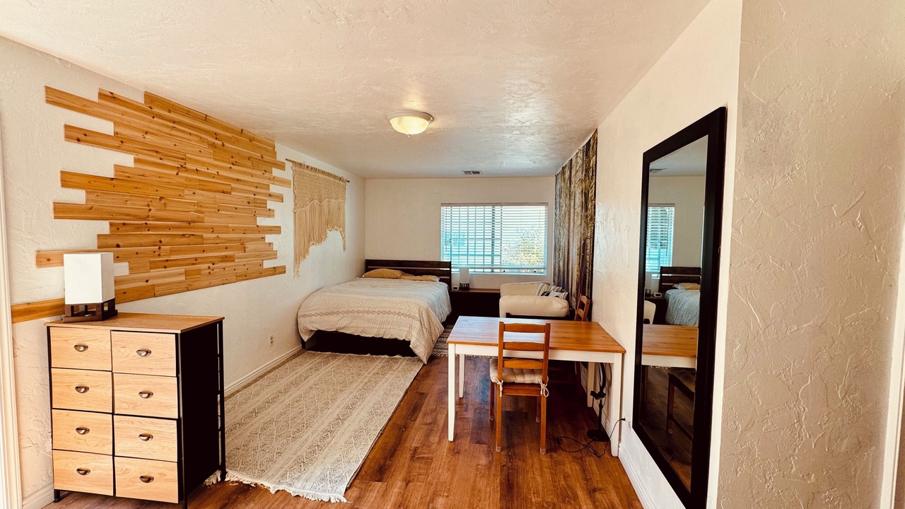 Photo of Bedroom in Del Rey