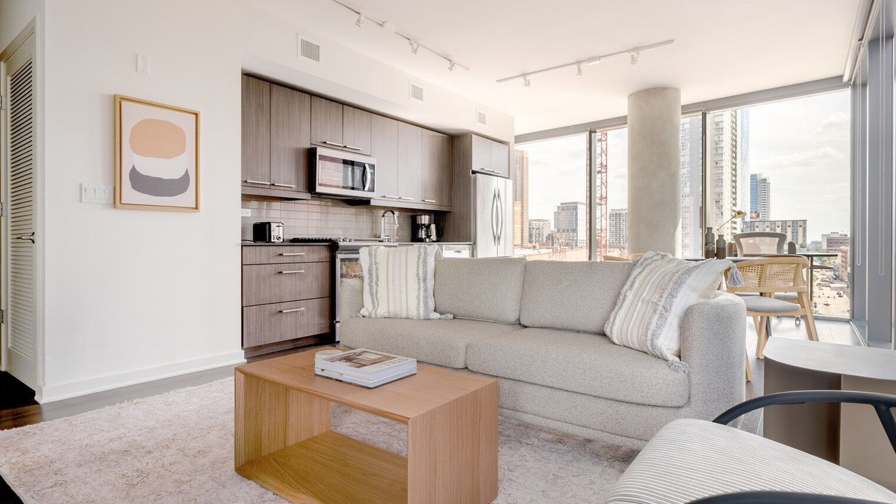 Photo of Livingroom in West Loop