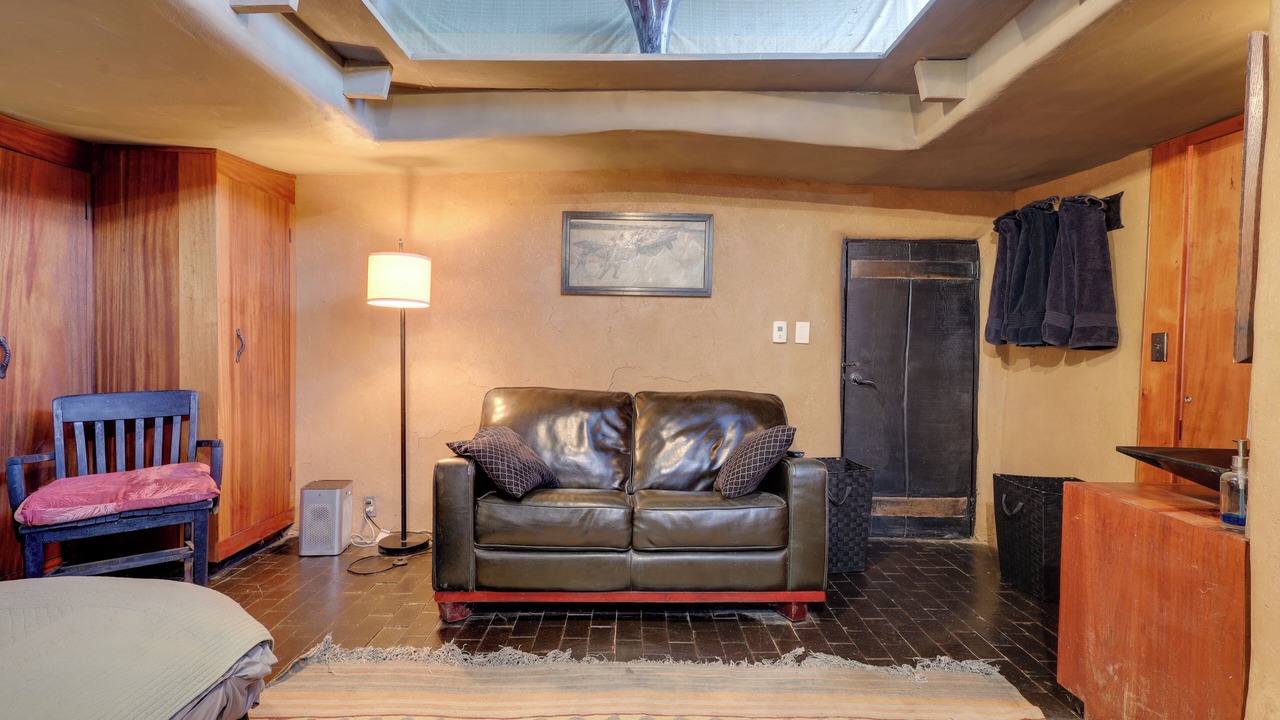 Photo of Livingroom in Northeast Santa Fe