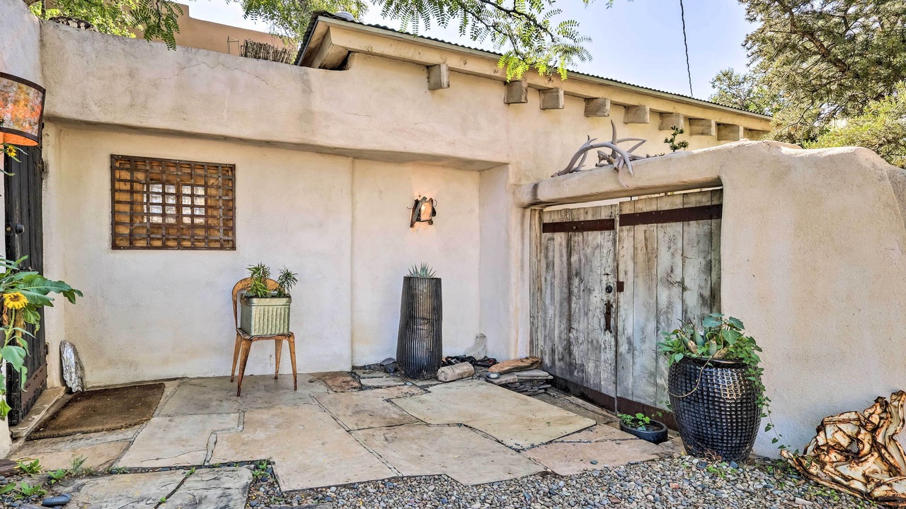 Photo of Outdoor in Northeast Santa Fe