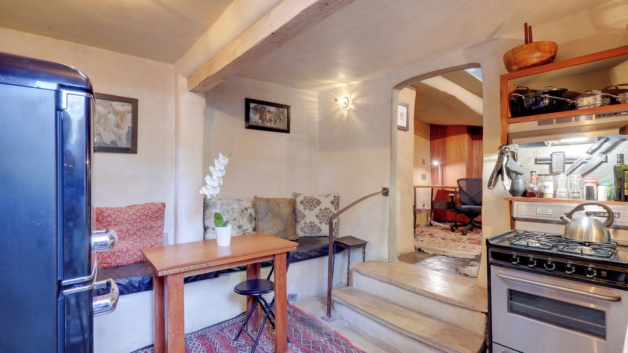 Photo of Kitchen in Northeast Santa Fe