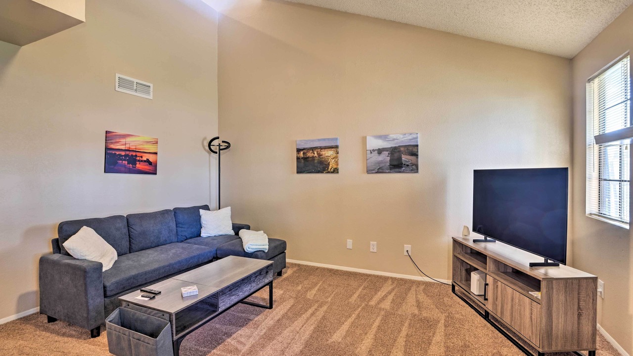Photo of Livingroom in Breckenridge Townhomes