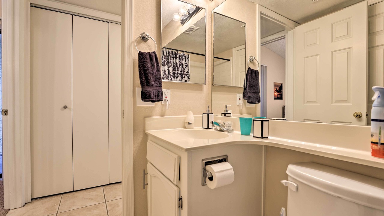 Photo of Bathroom in Breckenridge Townhomes