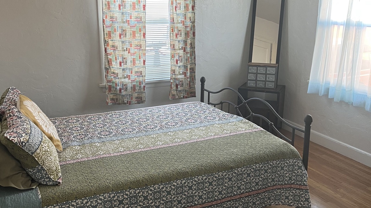 Photo of Bedroom in Salinas