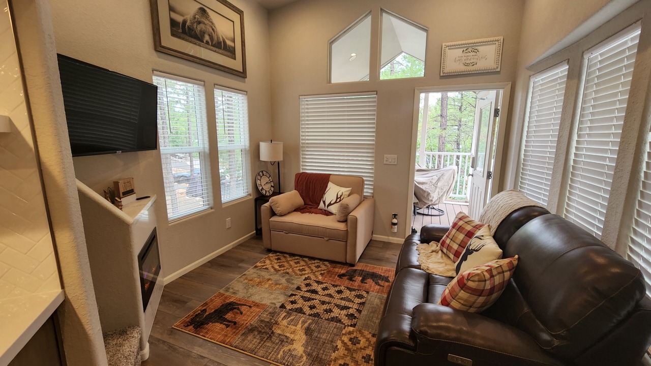 Photo of Livingroom in Show Low
