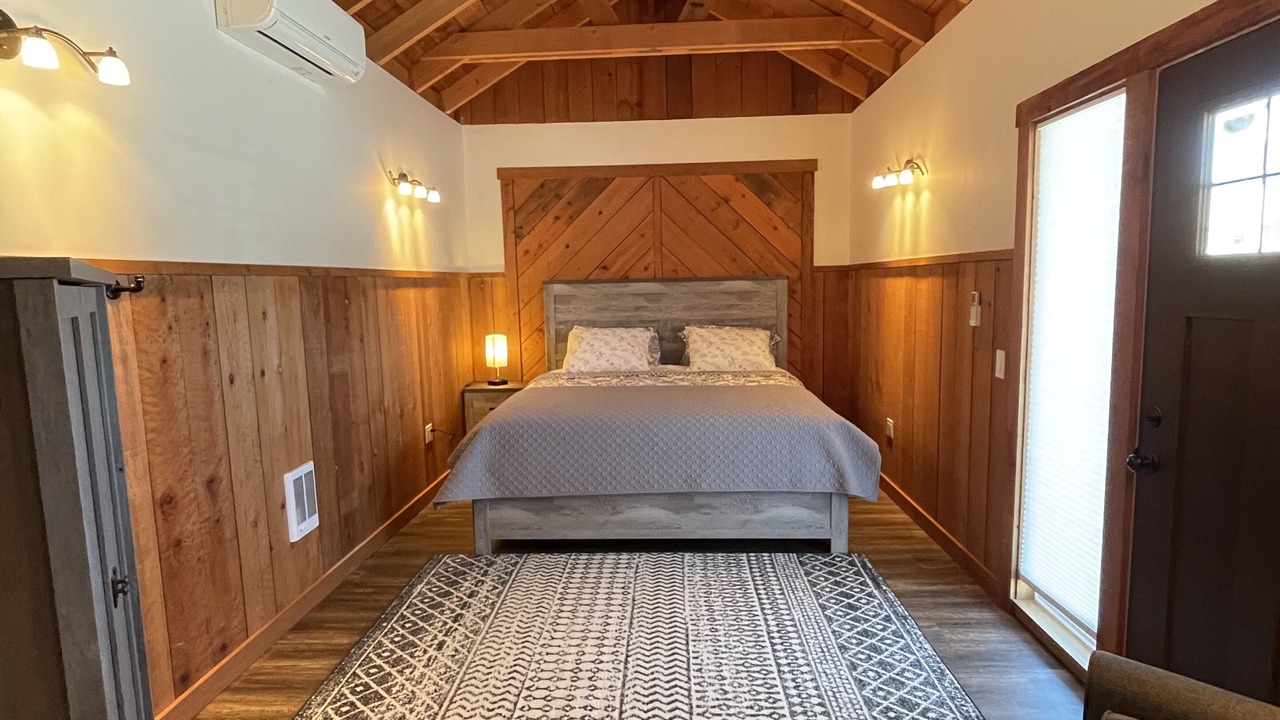 Photo of Bedroom in Half Moon Bay