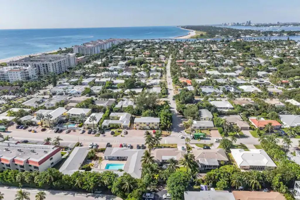 Photo of Outdoor in Palm Beach Shores