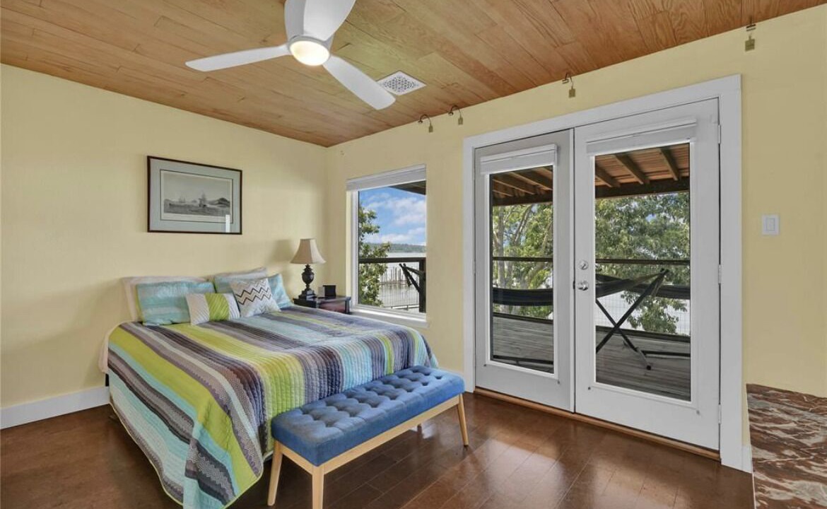 Photo of Bedroom in Coldspring