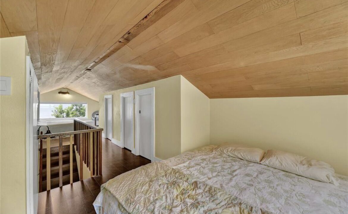 Photo of Bedroom in Coldspring