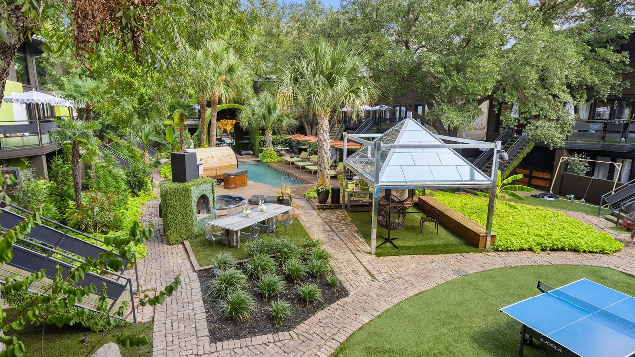 Photo of Outdoor in Old East Dallas