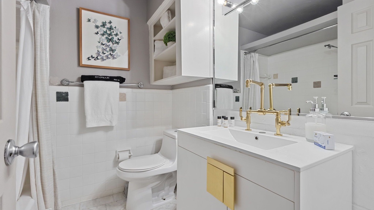 Photo of Bathroom in Old East Dallas