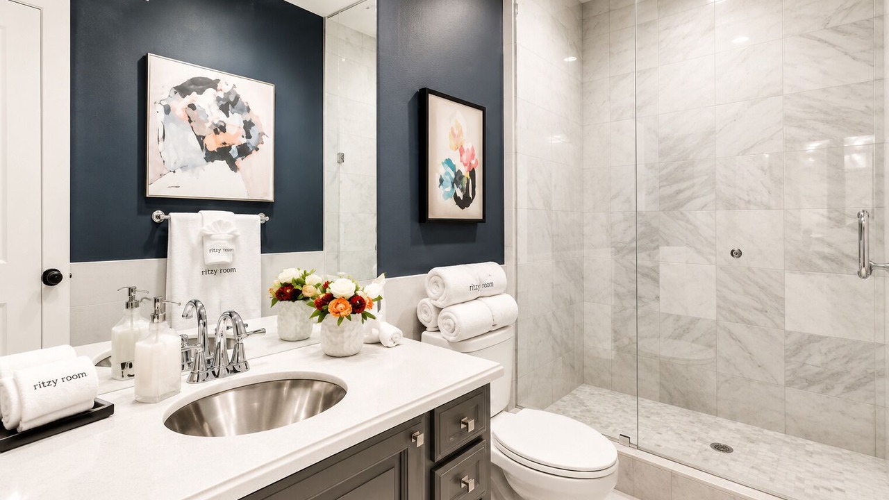 Photo of Bathroom in Old East Dallas