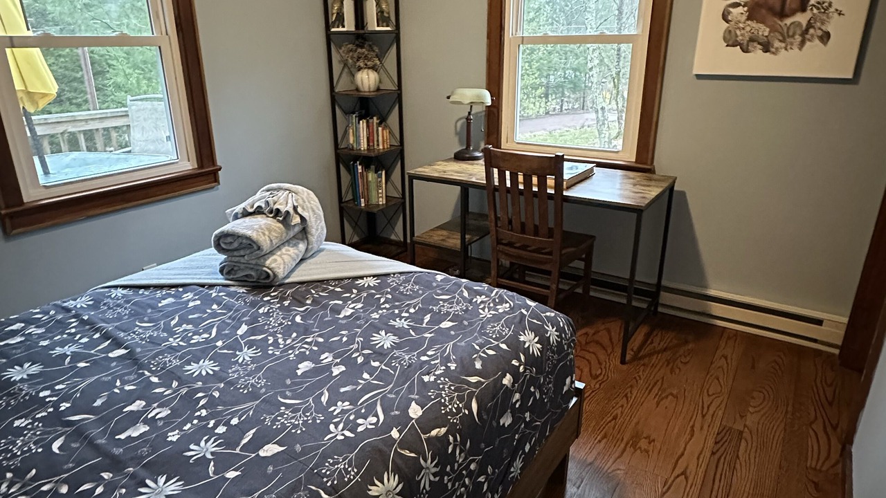 Photo of Bedroom in Narrowsburg