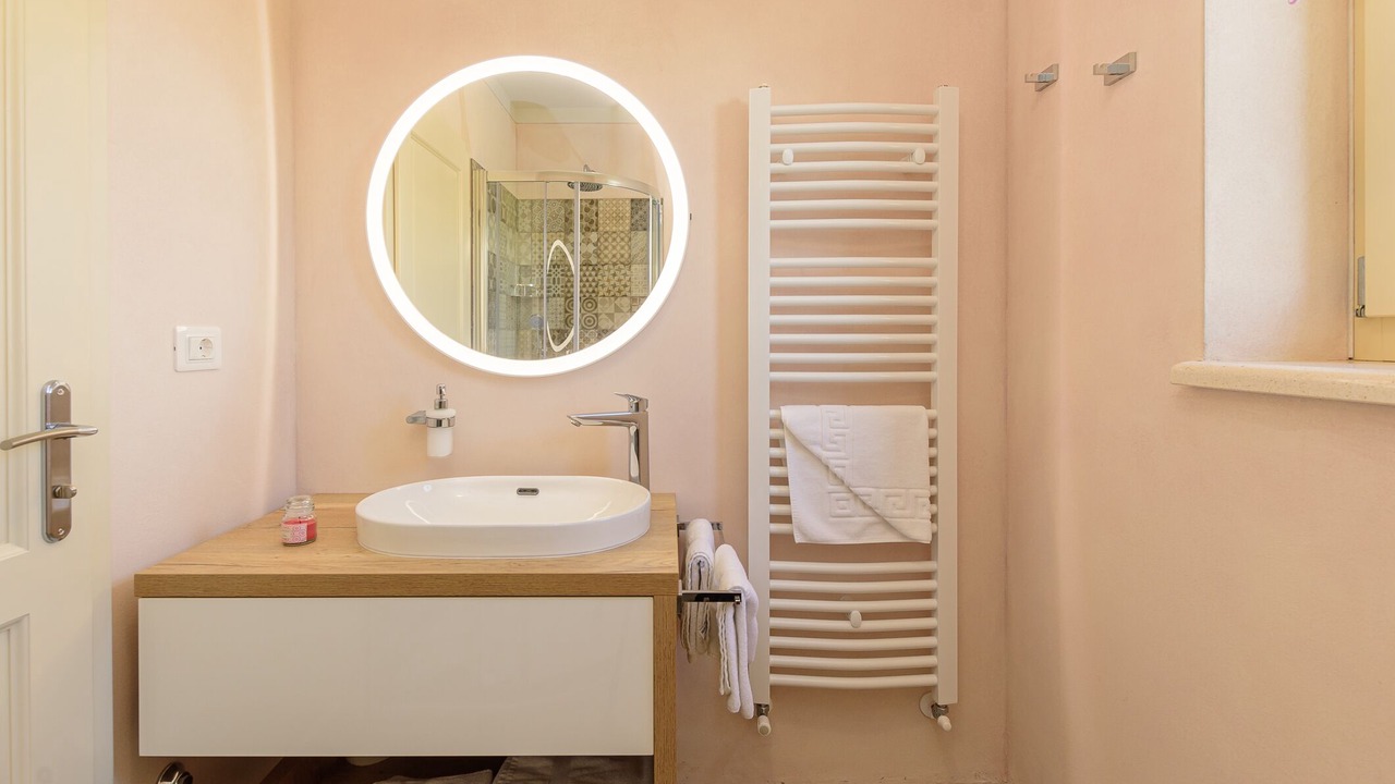 Photo of Bathroom in Skropeti