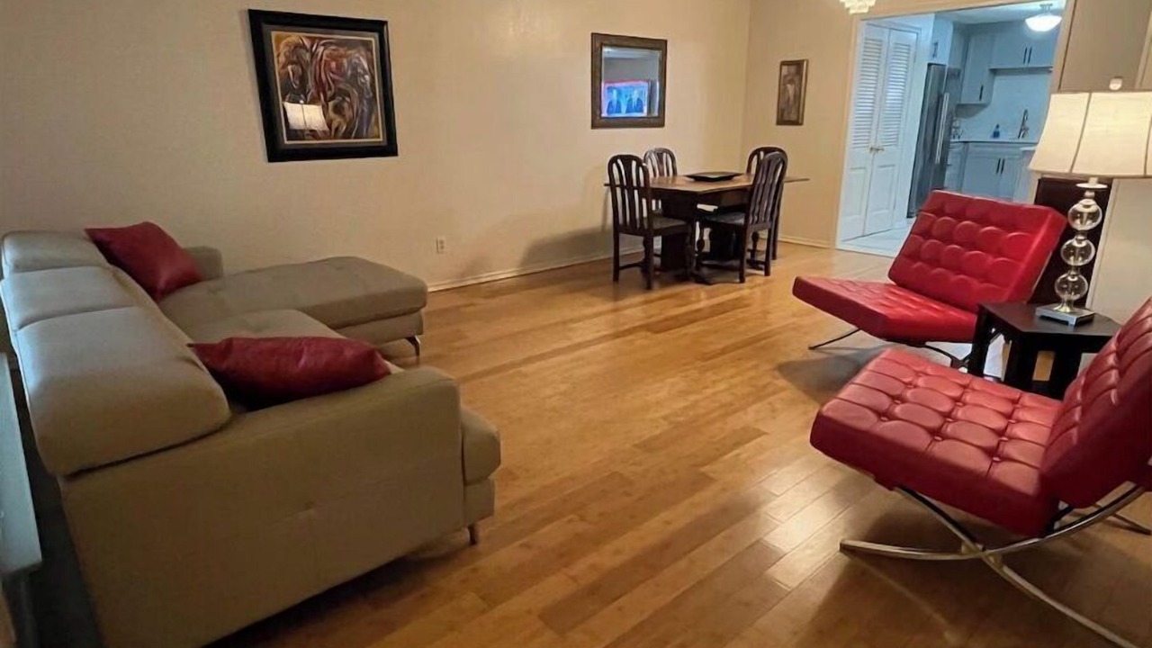 Photo of Livingroom in North Dallas