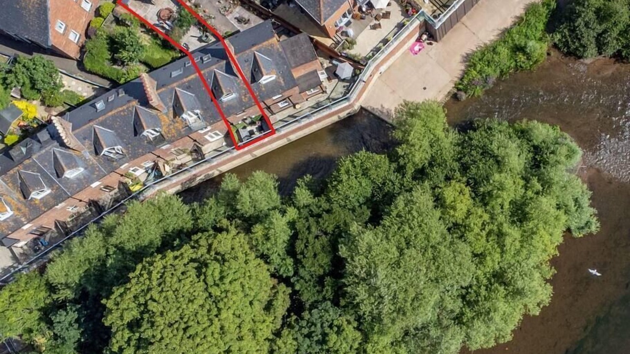 Photo of Outdoor in Exeter