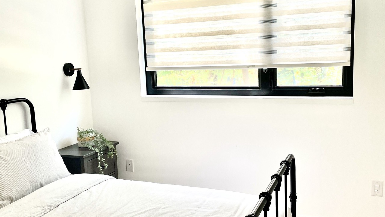 Photo of Bedroom in Victoria Beach