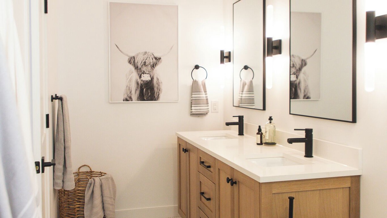 Photo of Bathroom in Victoria Beach