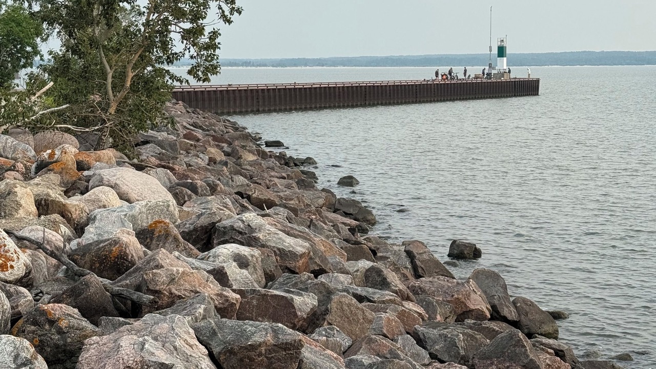 Photo of Others in Victoria Beach