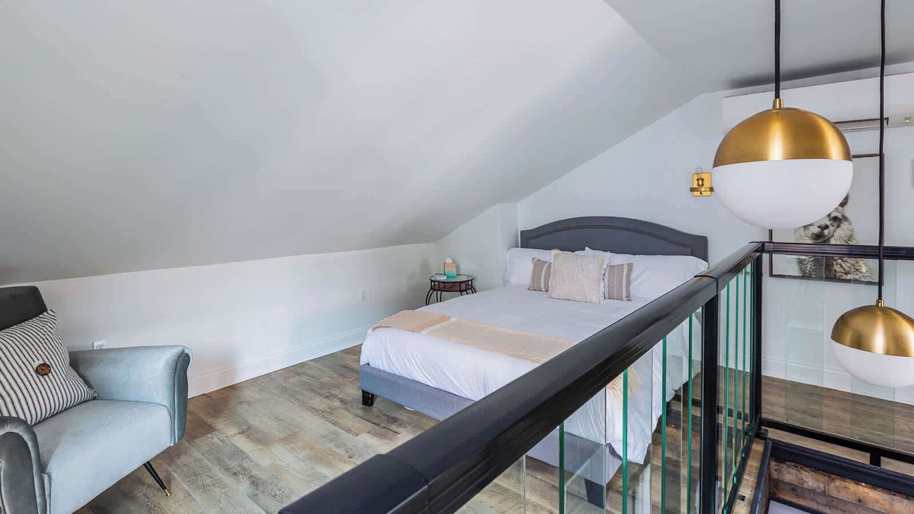 Photo of Bedroom in South Side Flats