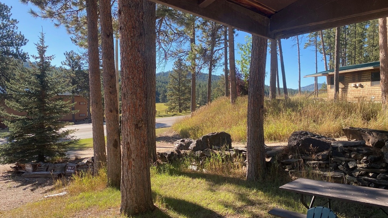Photo of Patio Balcony in Hill City