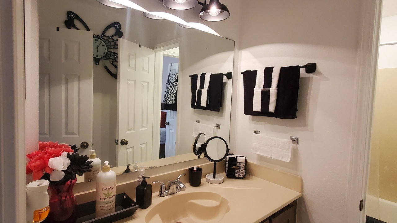 Photo of Bathroom in Destrehan