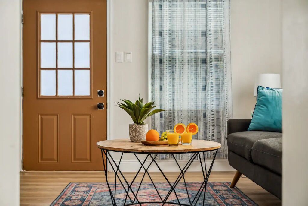 Photo of Livingroom in Clearwater