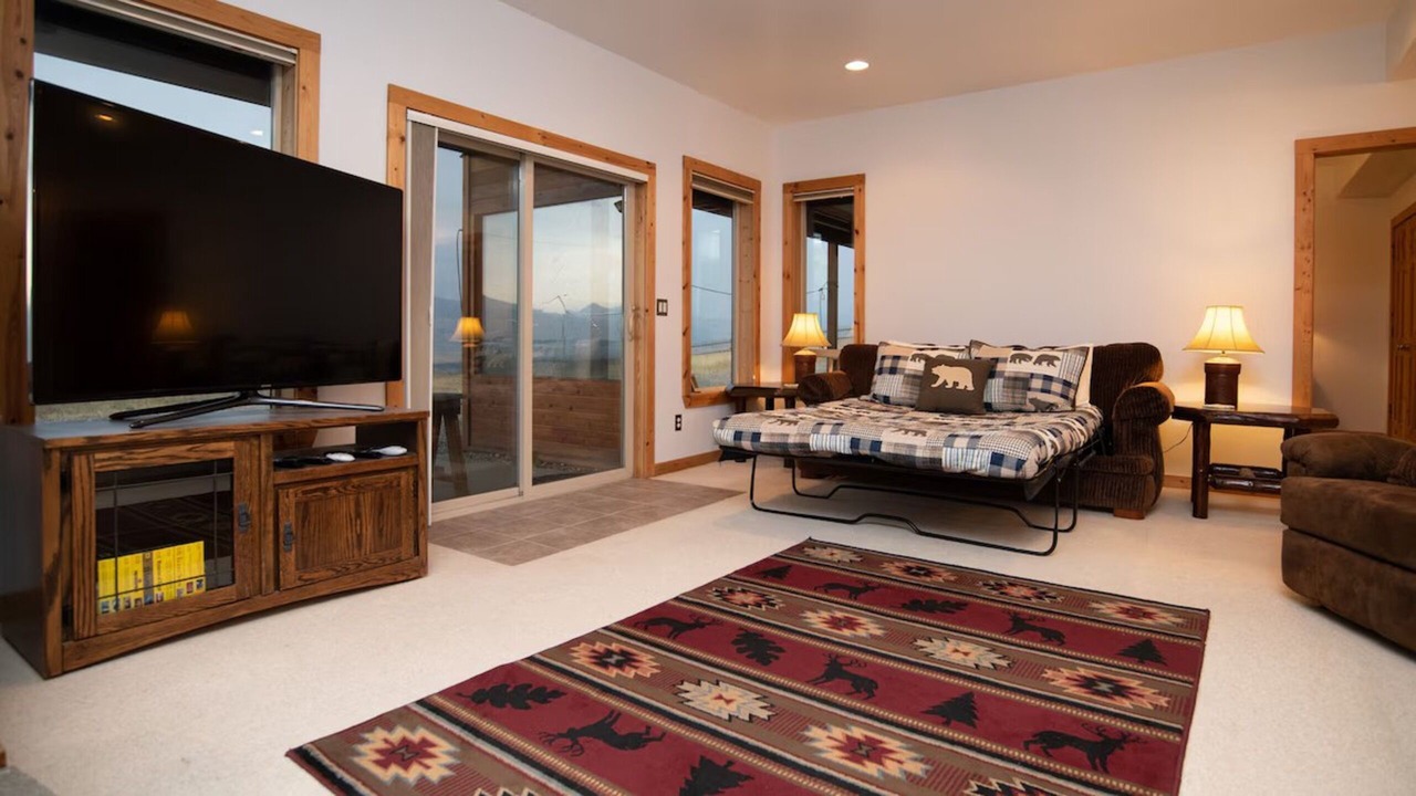 Photo of Livingroom in Emigrant