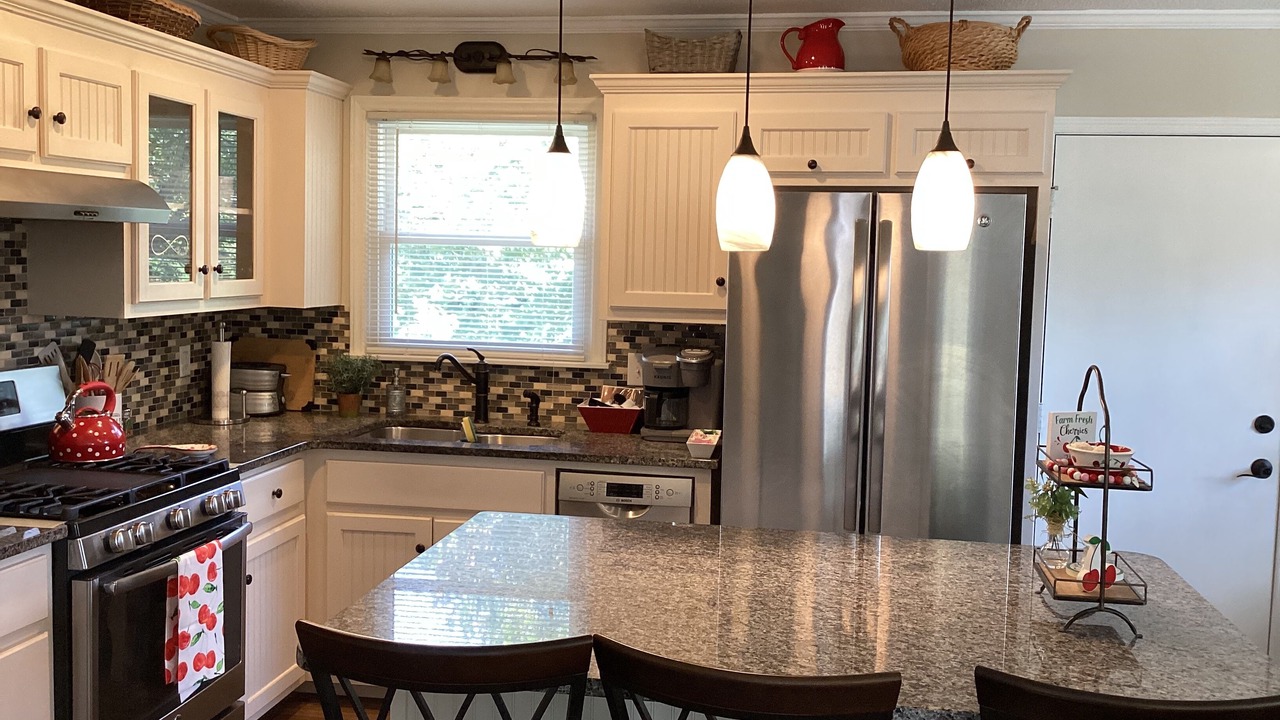 Photo of Kitchen in Granite Falls