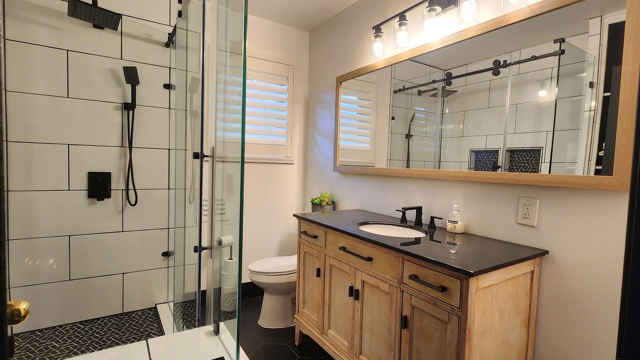 Photo of Bathroom in McQueeney