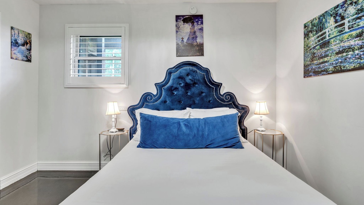 Photo of Bedroom in McQueeney