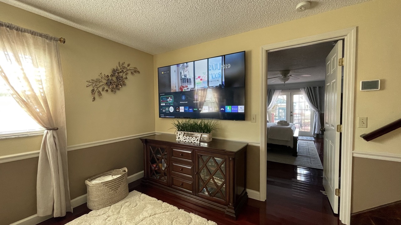 Photo of Livingroom in Southgate