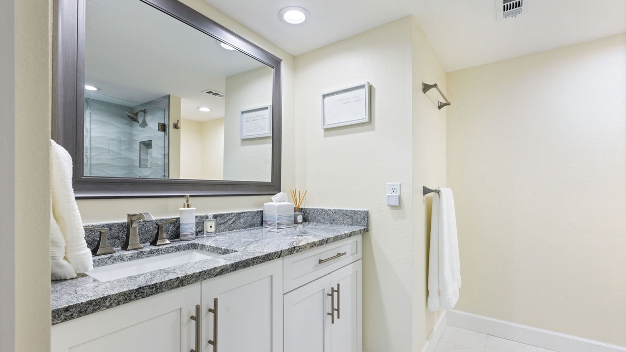 Photo of Bathroom in Sand Key