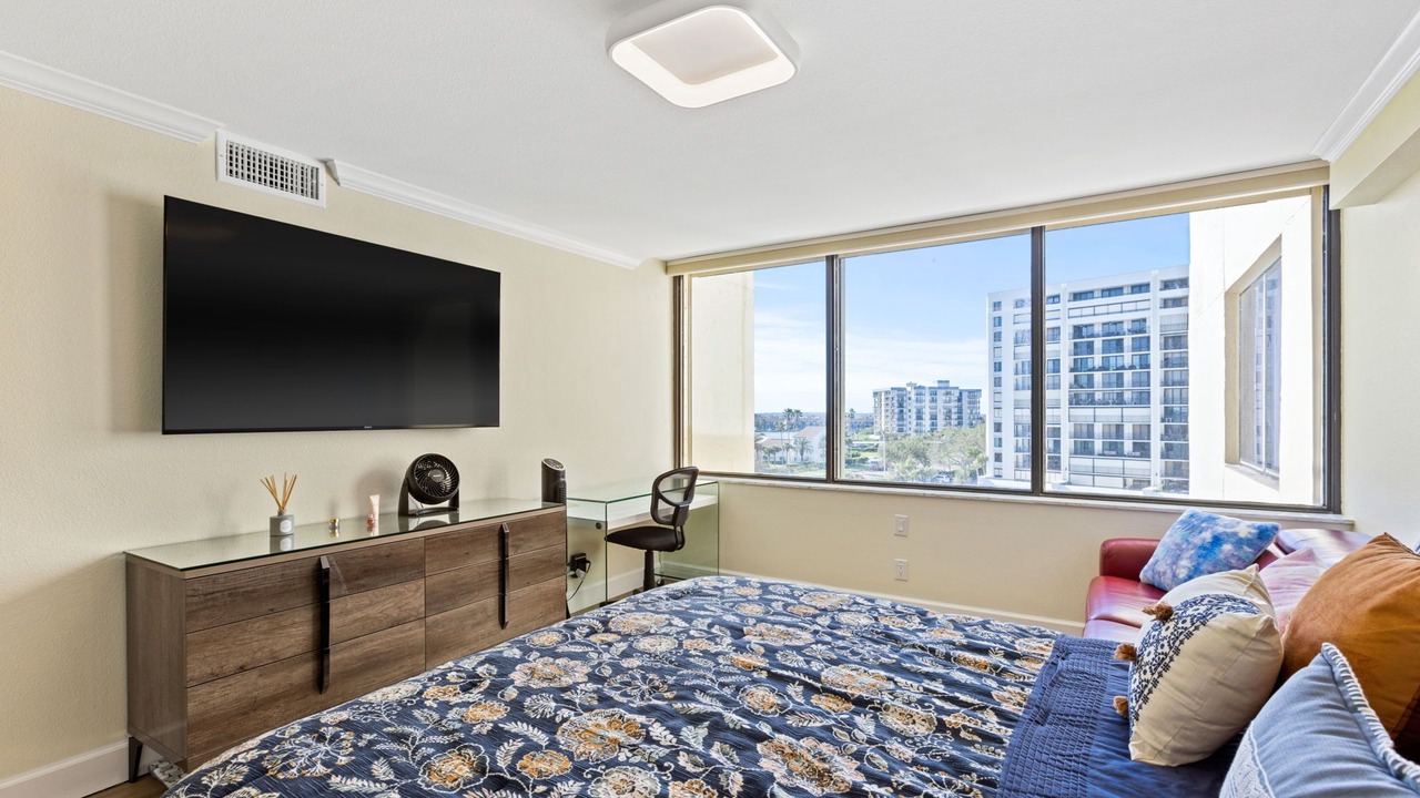 Photo of Bedroom in Sand Key