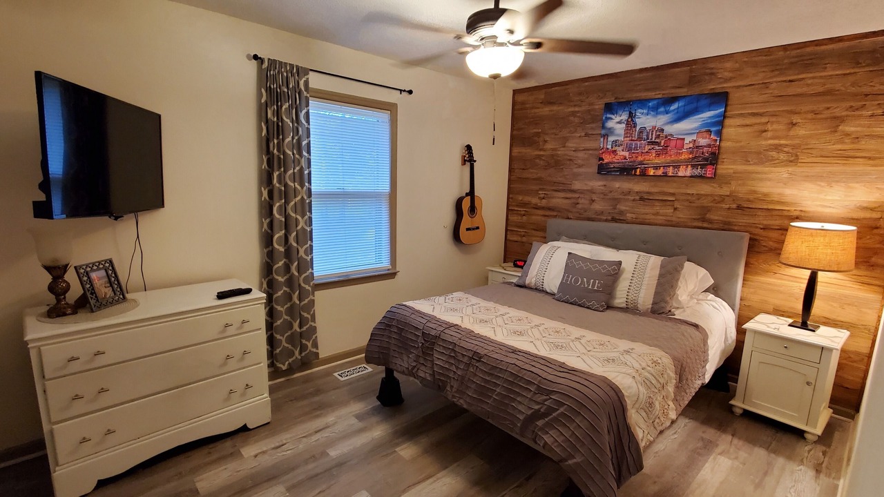 Photo of Bedroom in Murfreesboro