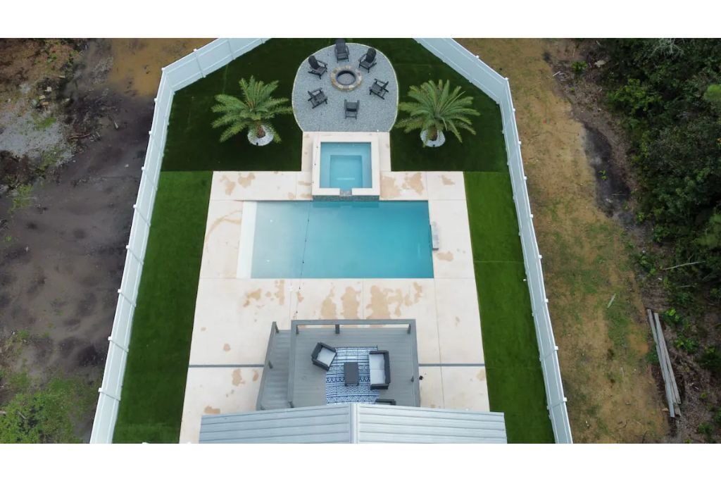 Photo of Others in Townsend