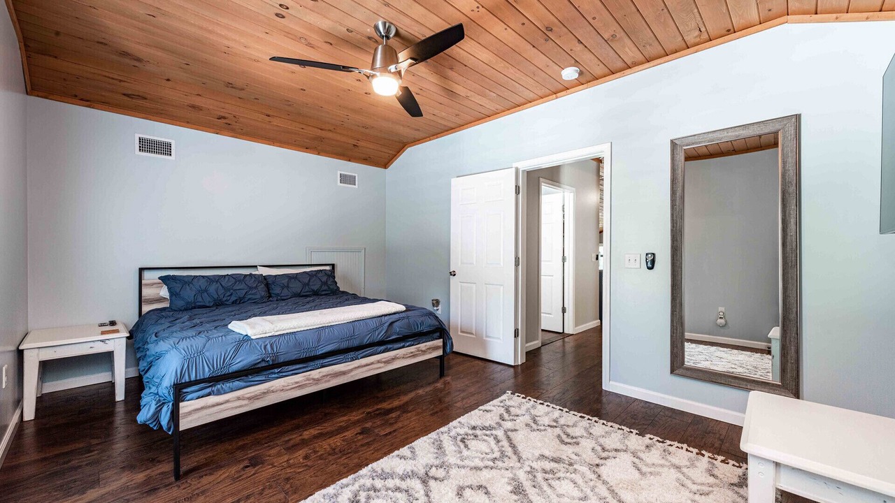 Photo of Others in Townsend