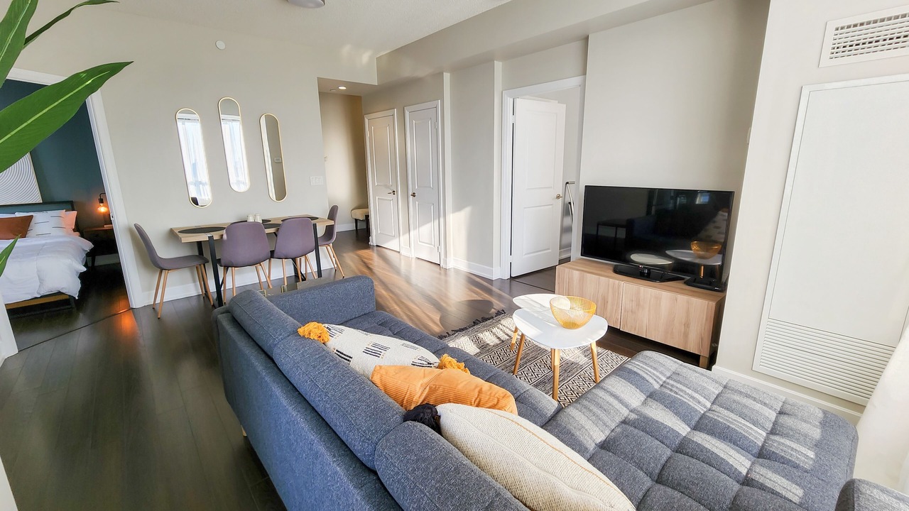 Photo of Livingroom in Etobicoke