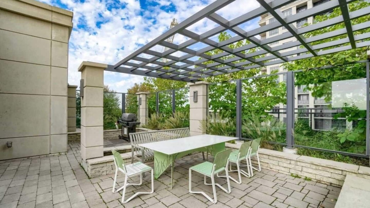 Photo of Outdoor in Etobicoke